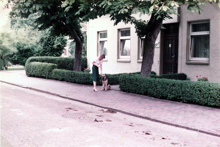 Straßenszene in der Bahnhofstraße