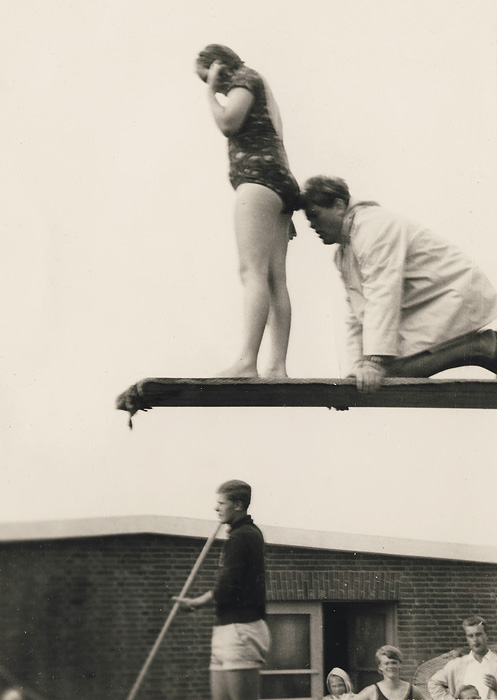Sprungbrett im Freibad