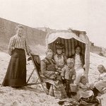 Familienfoto am Strand